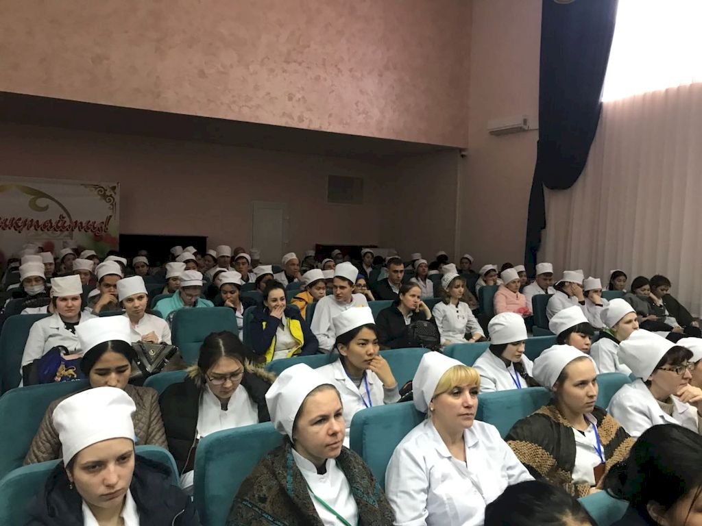  Проект «100 новых лиц Казахстана» 